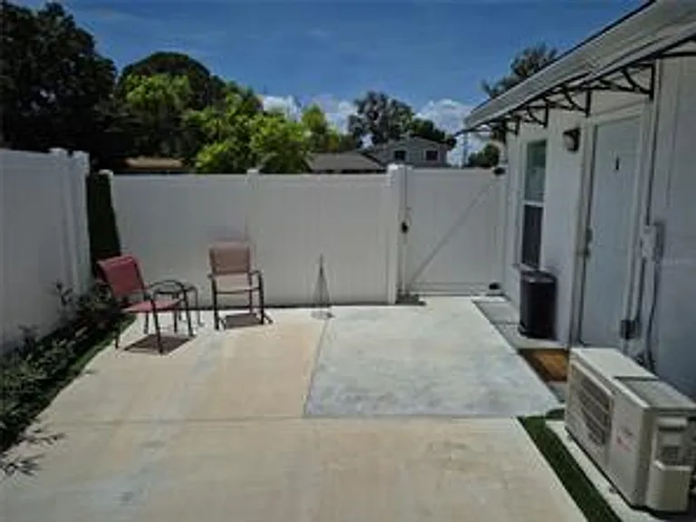 7709 W Hanna Ave — Photo 31