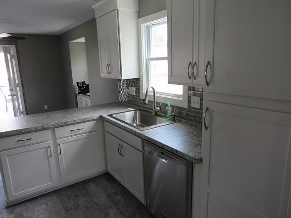 4th image of 841 Harvest Dr