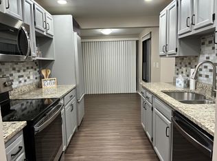 18204 Swiss Cir APT 204, Germantown, MD 20874