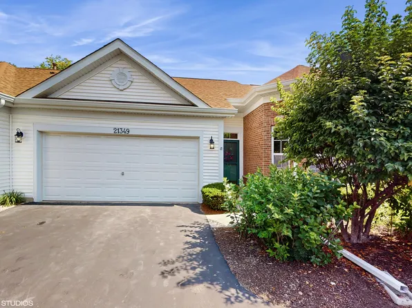 21349 W Juniper Ln, Plainfield, IL 60544
