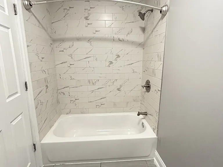 6954 S Yale Ave #11 — Photo 6