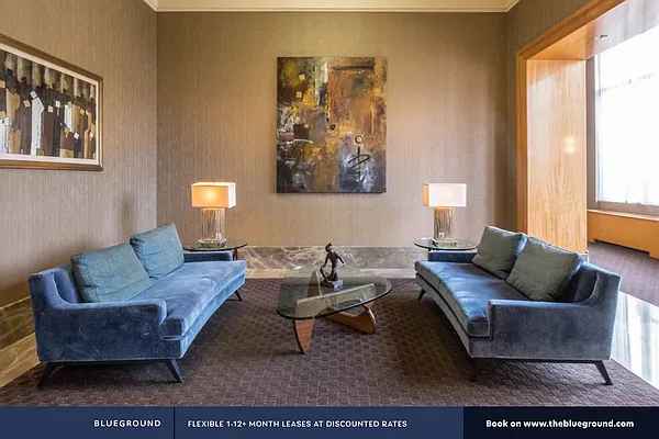 Rented by The Blueground | media 177