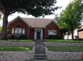 1522 Grinstad Dr, Garland, TX 75040