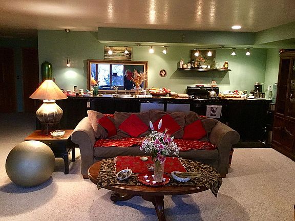 4th image of 150 Claffey Dr #1