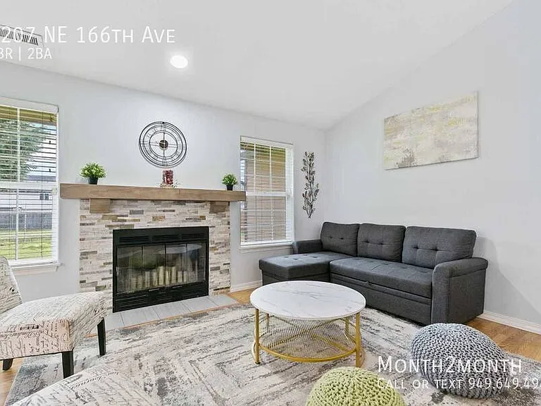 1207 NE 166th Ave — Photo 6