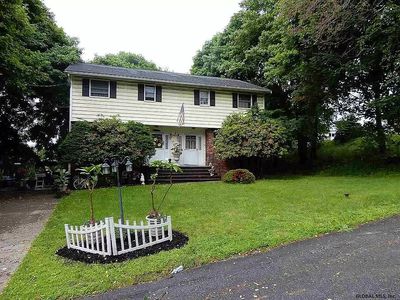 3 Roosevelt Ave, Troy, NY, 12180