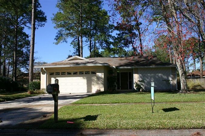1st image of 3341 Laurel Grv S