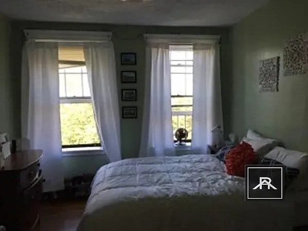 72 Strathmore Rd #11B — Photo 23