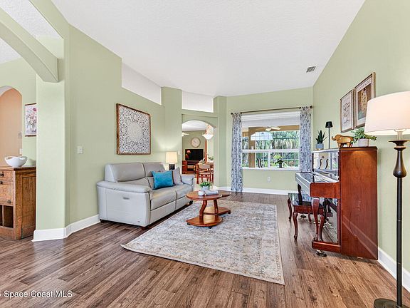 3rd image of 270 Brandy Creek Cir SE