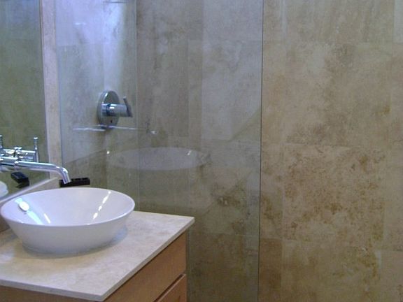 5th image of 751 Collins Ave #7