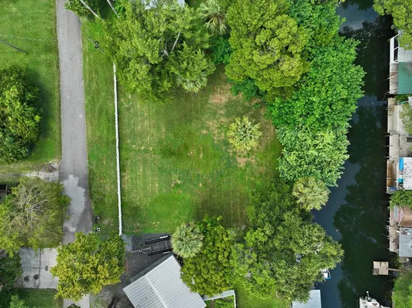 7168 Algonquin St #51-52, Spring Hill, FL 34607