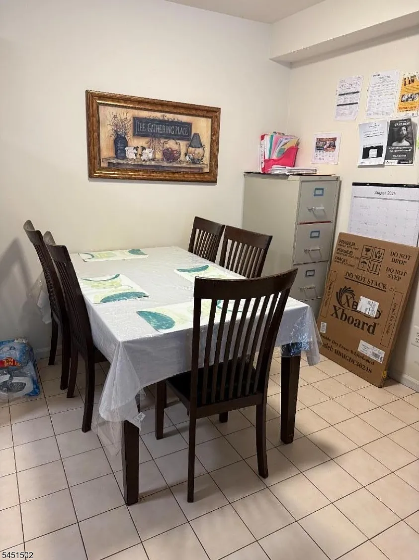 2 bed, 2.0 bath, $2,350 — Photo 4