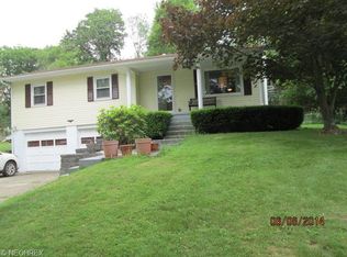1330 Beech Dr, Zanesville, OH 43701