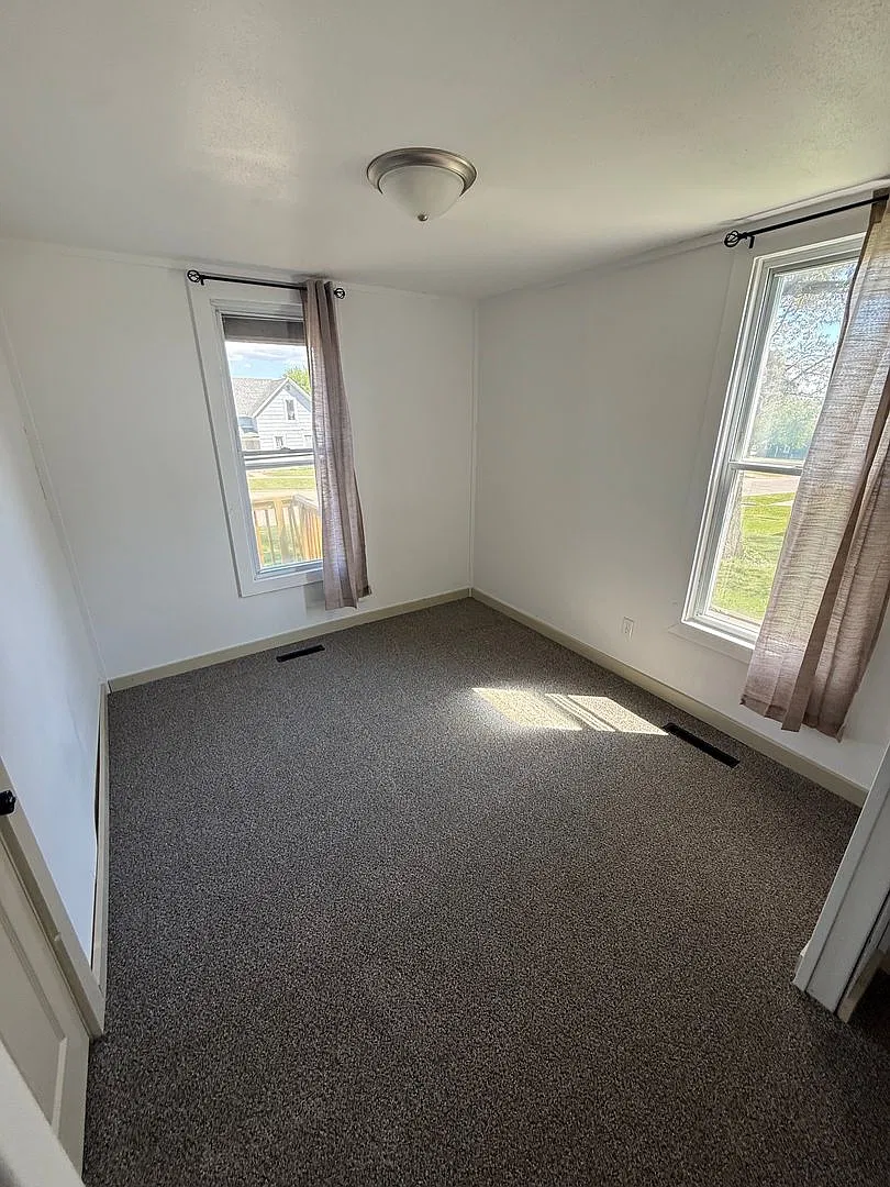 House Available — Photo 3
