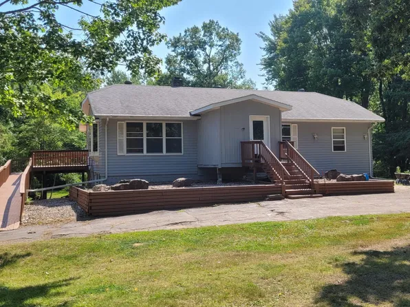 24726 Nurses Rd, Sandstone, MN 55072