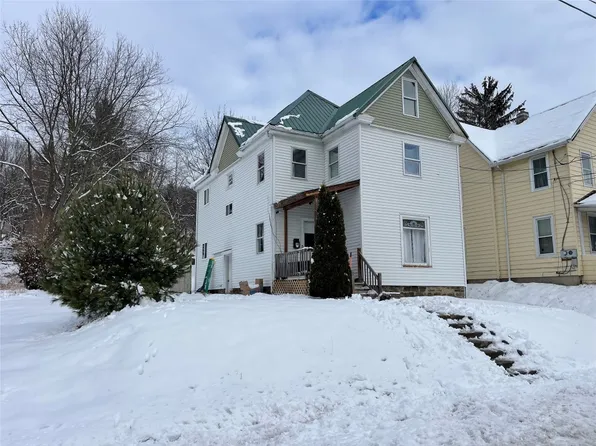 30 Cypress St, Binghamton, NY 13905