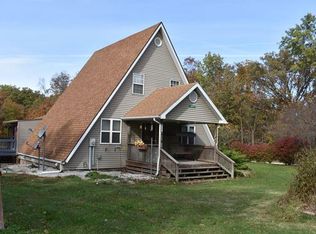 1843 Reno Rd, Sorento, IL 62086