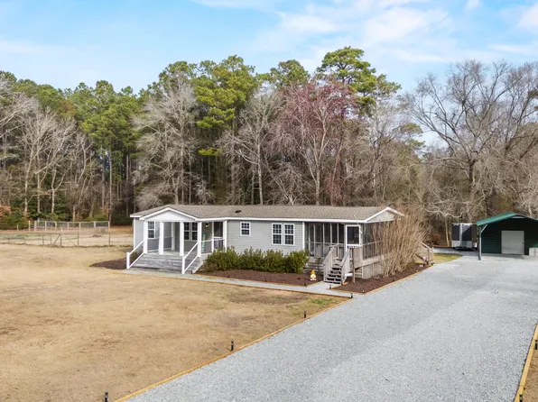 1772 Maco Road NE, Leland, NC 28451