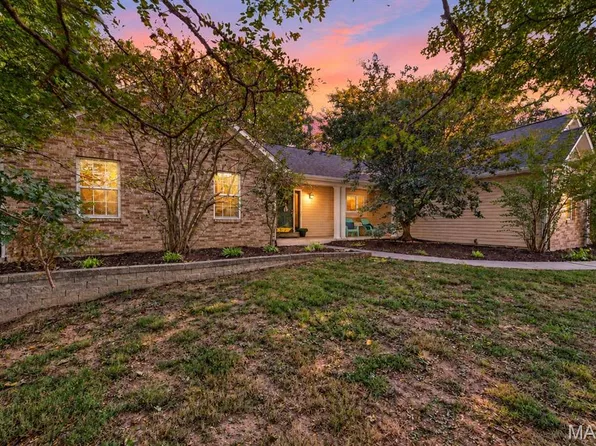 601 Callaway Ridge Dr, Defiance, MO 63341
