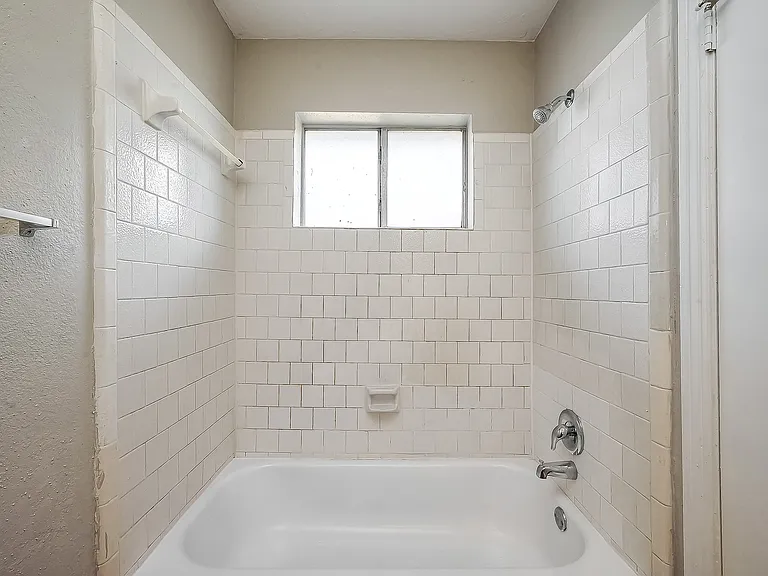 5210 Russelville Rd — Photo 18