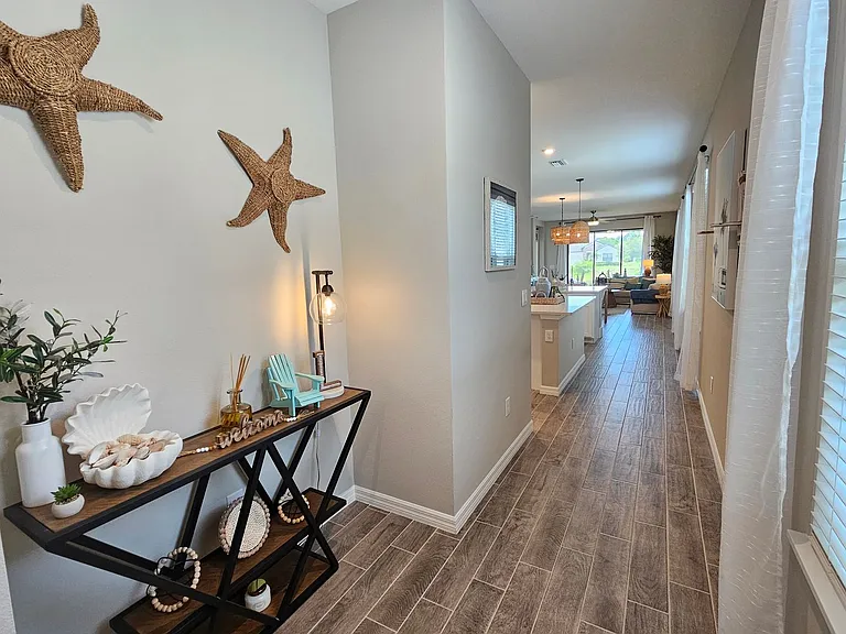 15285 Shady Palms Ln — Photo 11