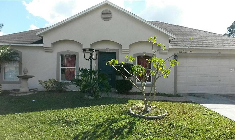 1st image of 902 Picardy Dr