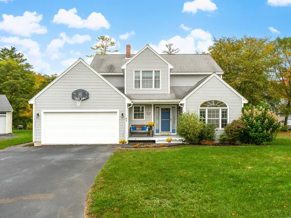 41 Copley Woods Circle, Portland, ME 04103