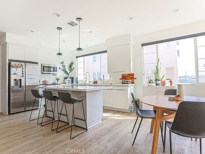 337 Ford Rd, Costa Mesa, CA, 92627