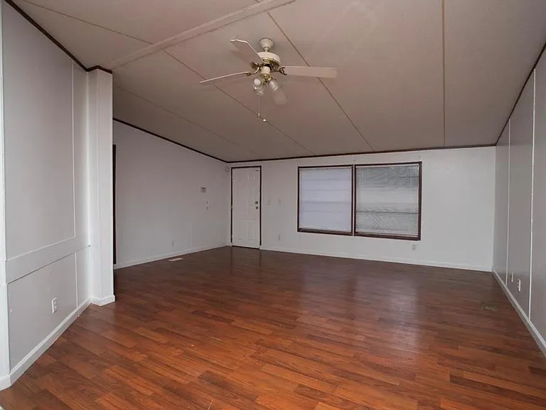 11703 Greenmesa Dr — Photo 5
