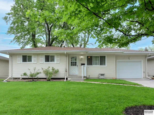 5031 S 142nd St, Omaha, NE 68137