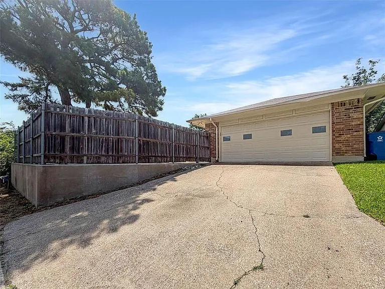 1857 El Paso St — Photo 19