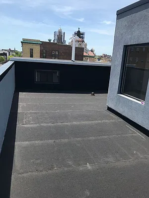Rented by Really NY LLC | media 10