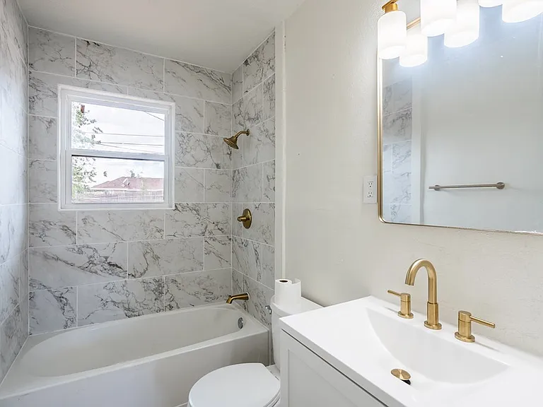 504 Howard Dr — Photo 11
