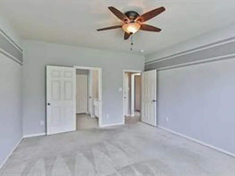 13002 Misty Bay Ln — Photo 10