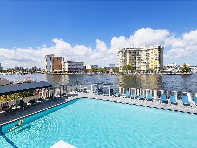 1849 S Ocean Dr #407 — Photo 33