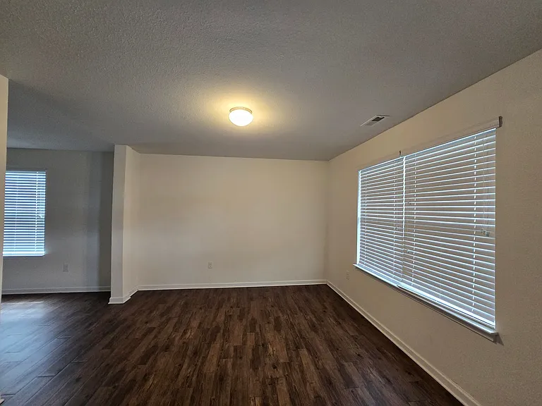 436 Botanical Ct — Photo 11