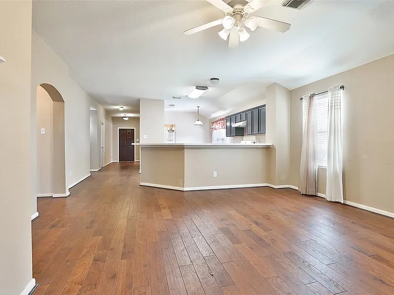 19627 Beachy Ct — Photo 15
