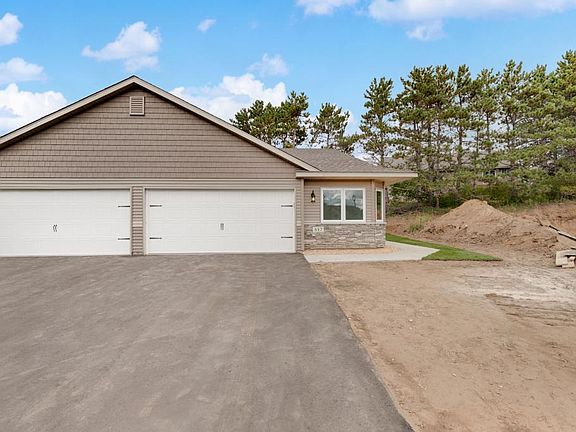 2nd image of 937 Johnson Dr