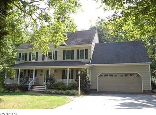 6323 Walnut Bend Ter, Midlothian, VA 23112