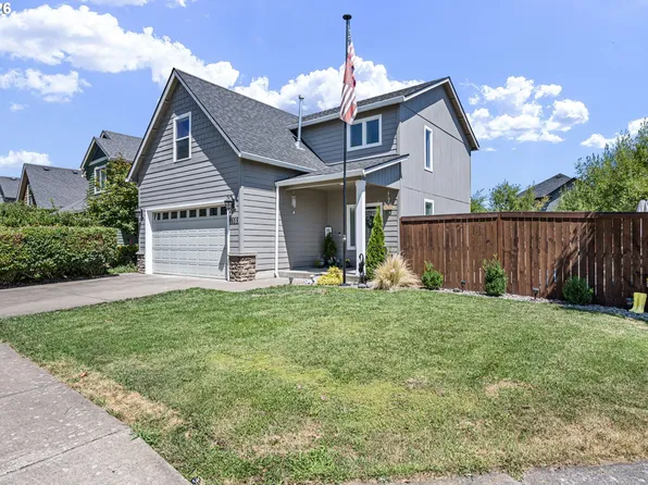 1805 Enchantment Dr, Eugene, OR 97402