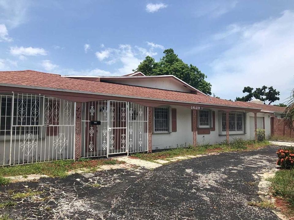 1st image of 1629 39th St
