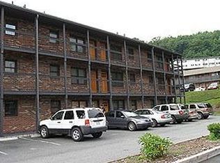 140 Faculty St APT 7, Boone, NC 28607