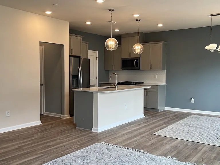 324 Glen Clova Dr — Photo 15