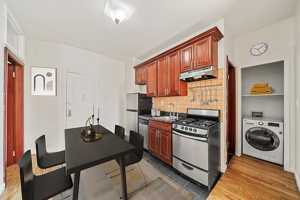 Rented by Vector New York, LLC | media 1