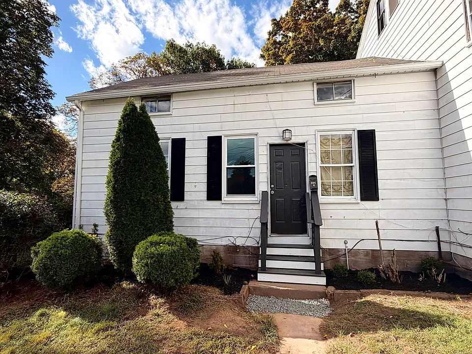 354 Main St #1