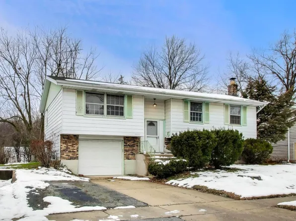 17022 Magnolia Dr, Hazel Crest, IL 60429