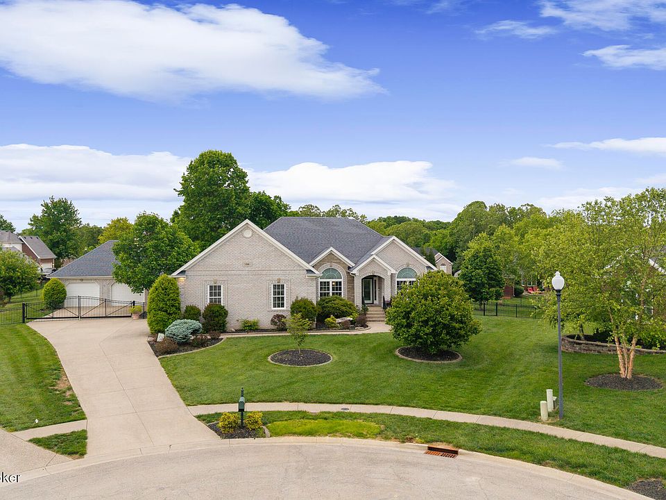 1st image of 154 Mount Vernon Ct