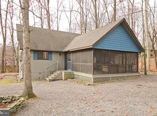 49 Pileated Woodpecker Ln, Hedgesville, WV 25427