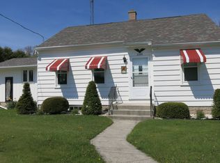 2306 S 14th St, Manitowoc, WI 54220