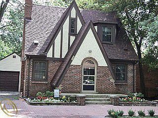 1st image of 2685 Woodbine Dr